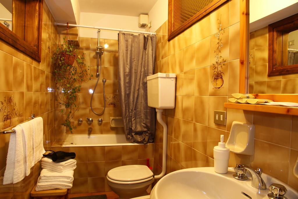 Chalet Dell'Ermellino بورمْيو المظهر الخارجي الصورة